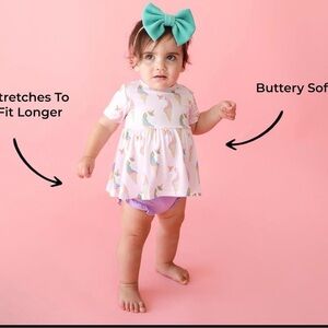 New Posh Peanut bamboo set Short Sleeve Peplum Top & ruffle bummie  12-18m